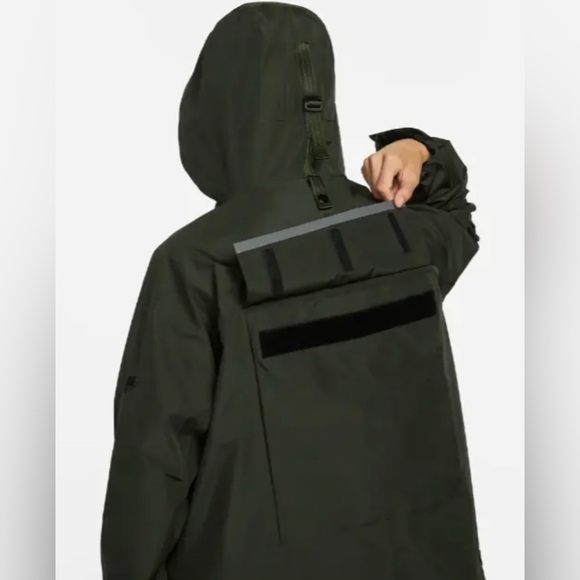 Nike Storm-Fit ADV Tech Pack Gore-Tex Jacket XL - Picture 2 of 12